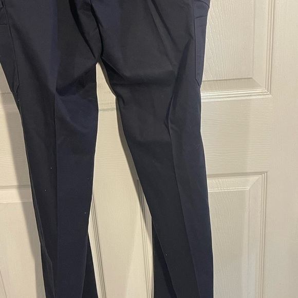 Blauer Men's Navy Cargo Pants - Picture 8 of 13